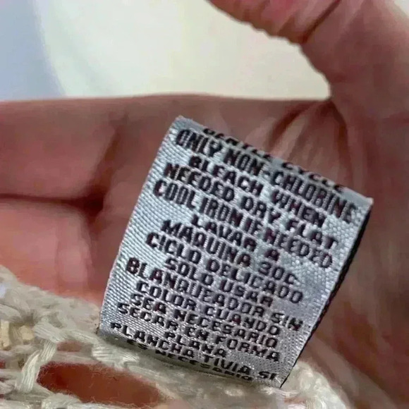 Le Moda womens sweater size XL cream crocheted grannycore resort wear coverup - Picture 9 of 10